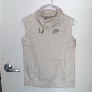 Nike Runner Short Sleeve